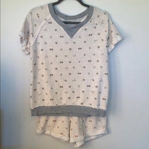 Harry Potter Pajamas 2 PC Set Size Medium